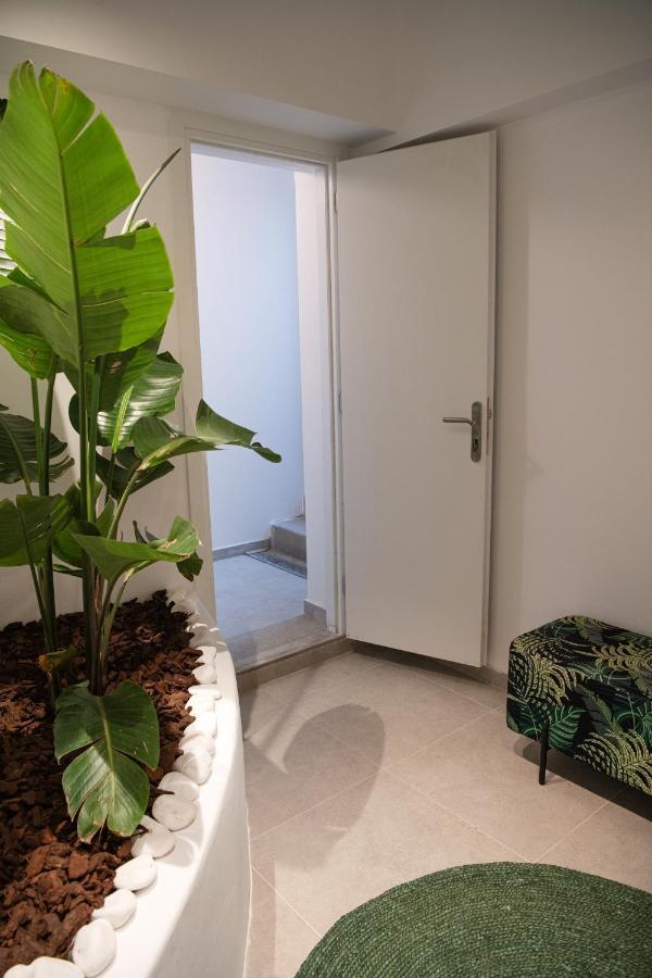 Altera Pars Suites Messaria  Luaran gambar