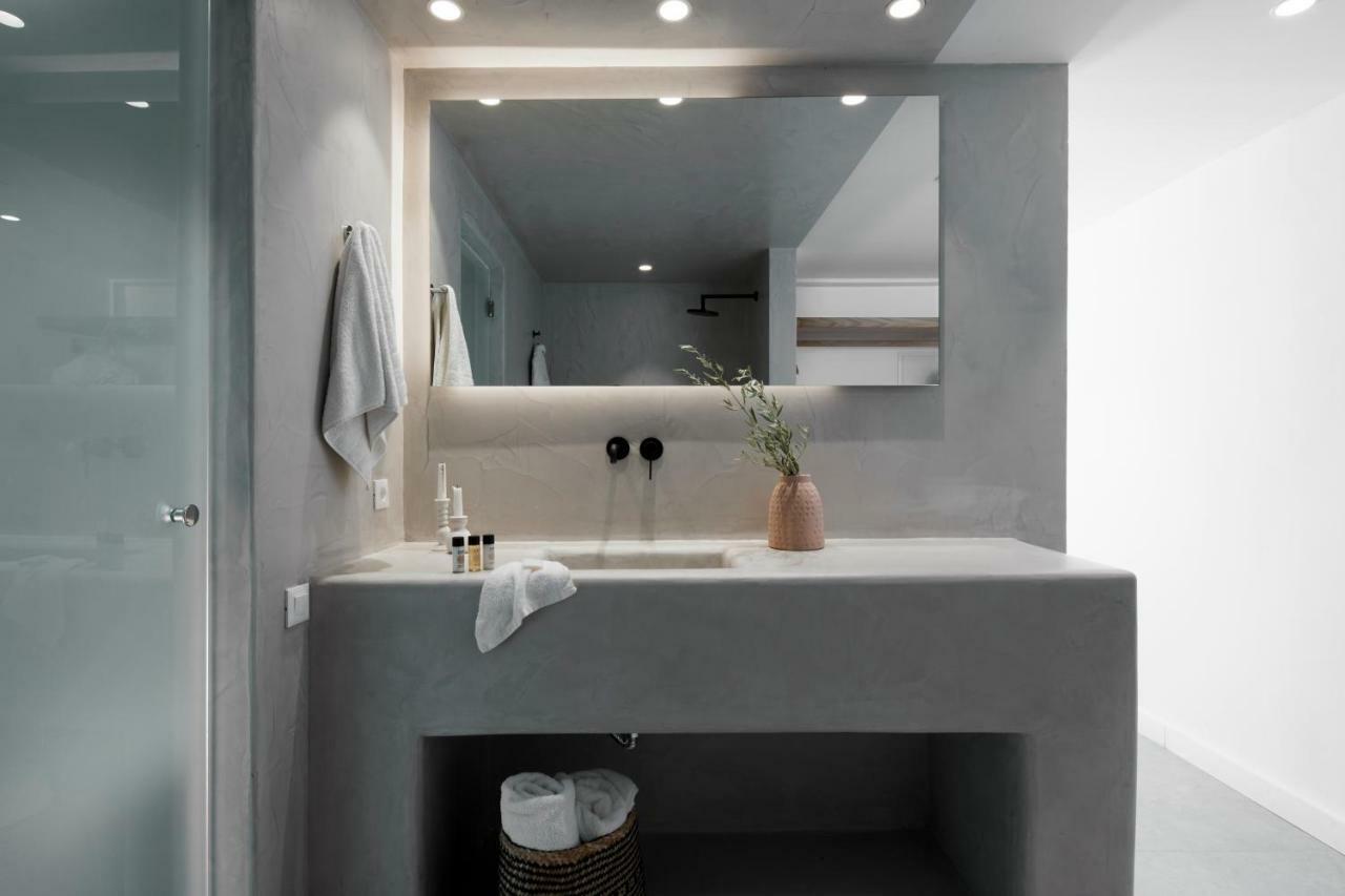 Altera Pars Suites Messaria  Luaran gambar